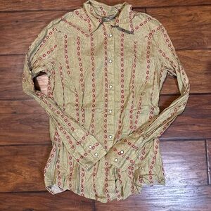 Wrangler Women’s Sage Green Patterned Shirt